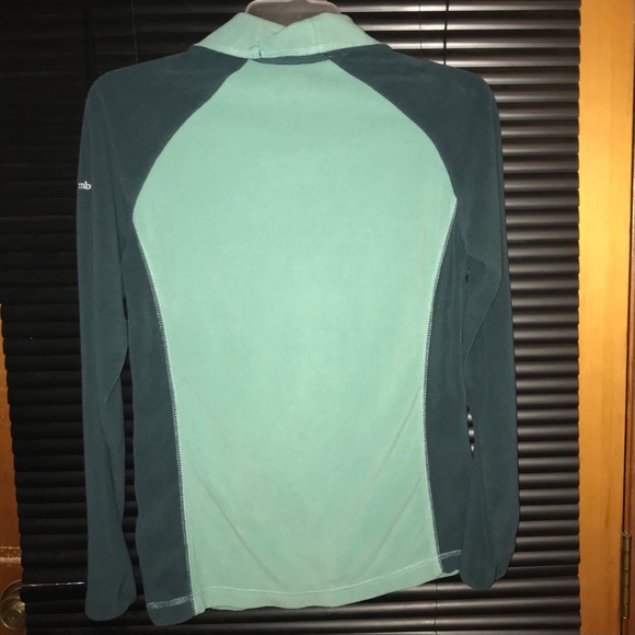 Columbia pull over - Picture 6 of 6
